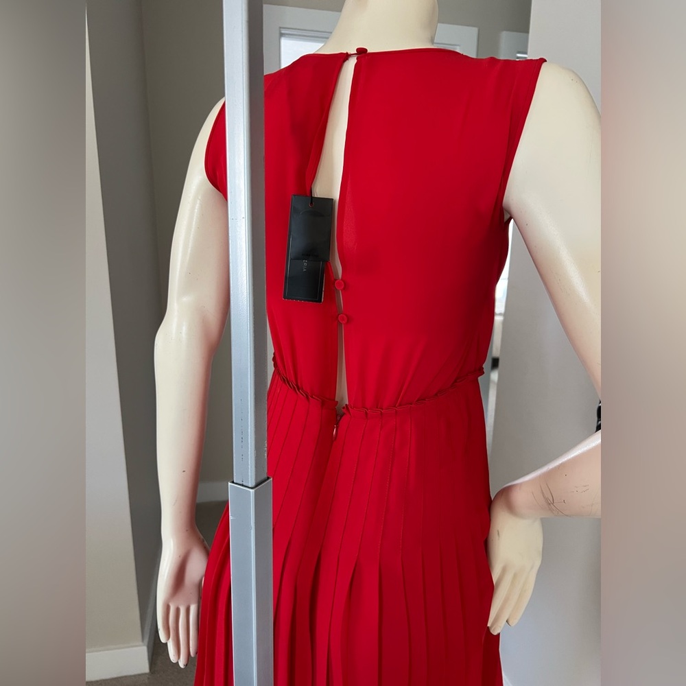 NWT BCBGMaxAzria “Freja” Red Sheer Panel Pleated Dress - Picture 8 of 11